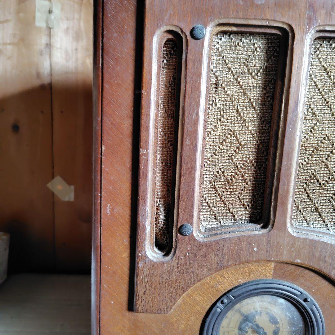 お年玉価格　真空管ラジオ ブラウン