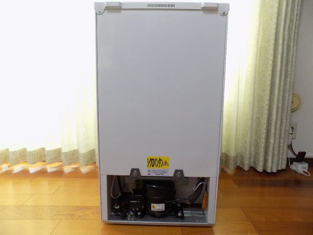 美品 2024年製 アビテラックス 2ドア 冷蔵庫 AR-951 90L 家庭用