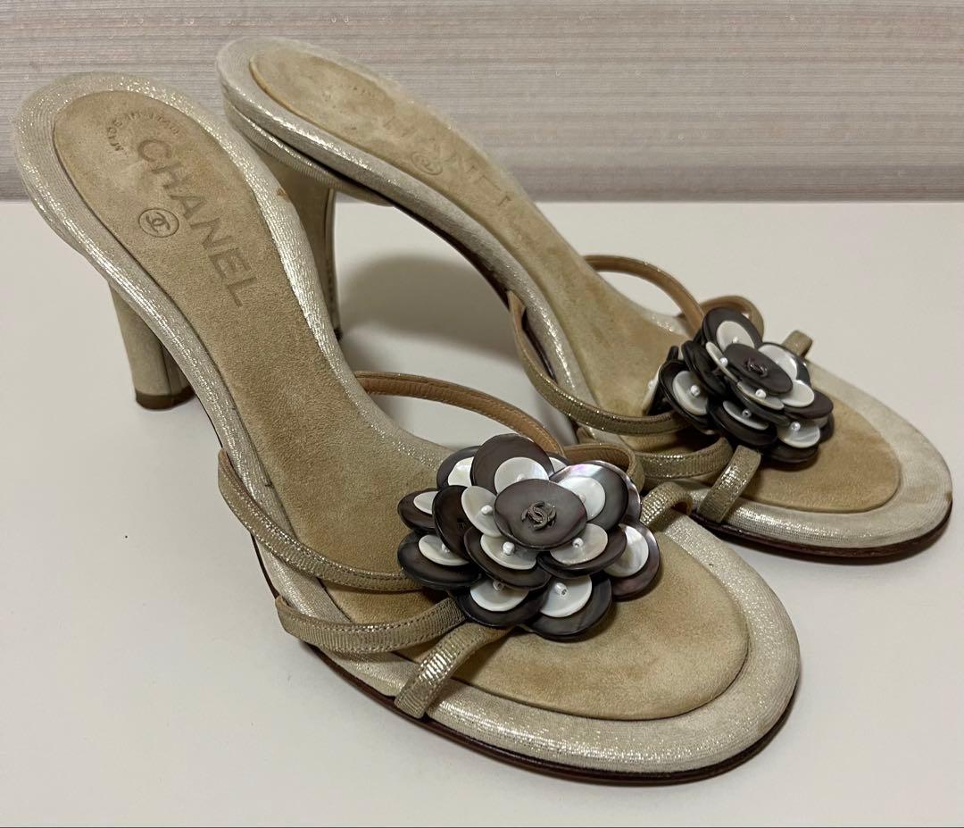 d*4様 CHANEL (シャネル) 希少 シェル カメリア ヒールサンダル 3