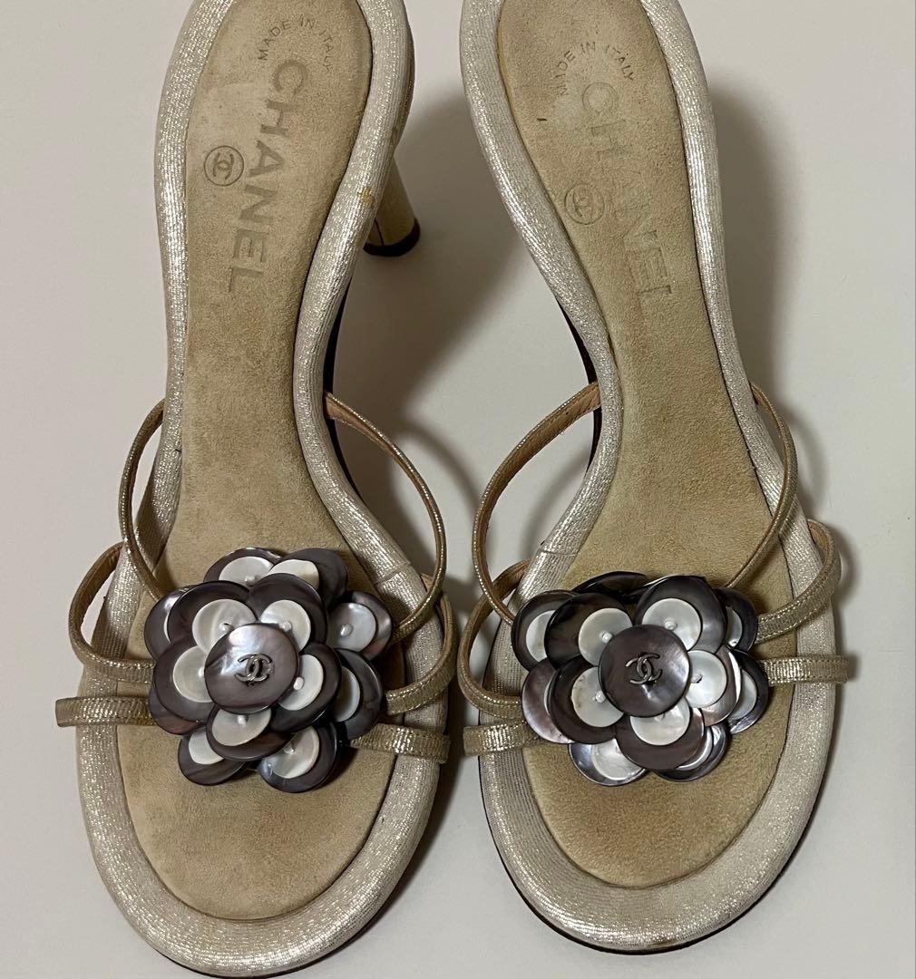 d*4様 CHANEL (シャネル) 希少 シェル カメリア ヒールサンダル 3