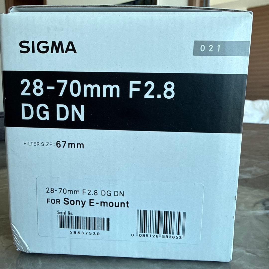 デジタルカメラ SIGMA 28-70mm F2.8 DG DN | Contemporary