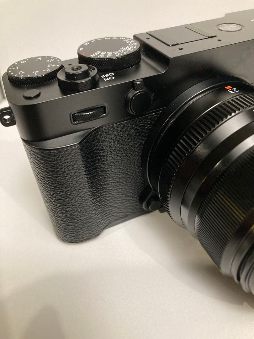 【美品】x-e5 & 純正F2のレンズ