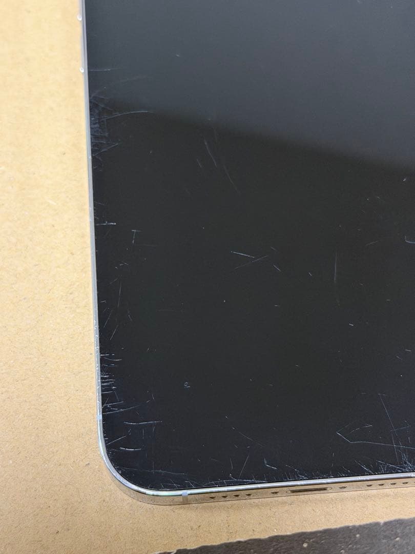 Apple iPhone 14 Pro Max 256GB シルバー