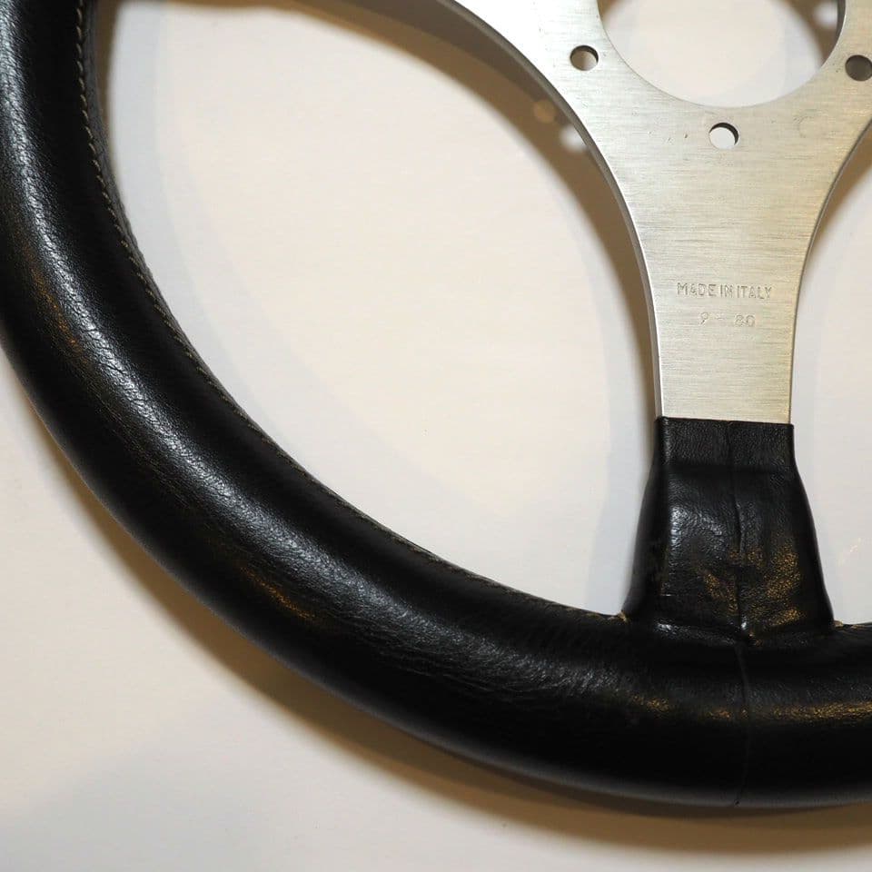 ＊*ん様 MOMO ステアリング ジャッキースチュワート