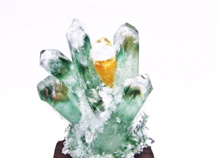 緑水晶 グリーンクォーツ クラスター 商品管理番号： 802-4610