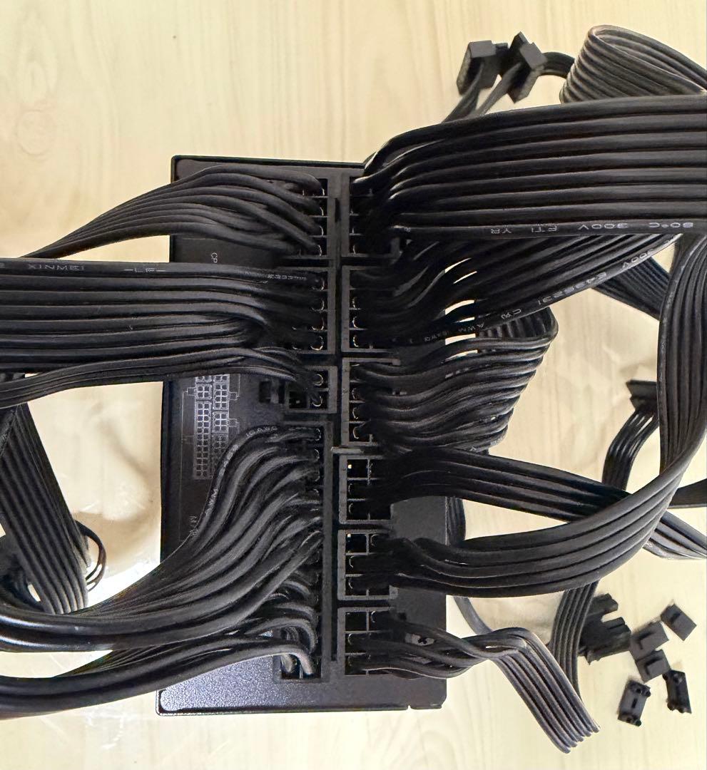 SilverStone SX1000 1000W SFX-L 電源ユニット