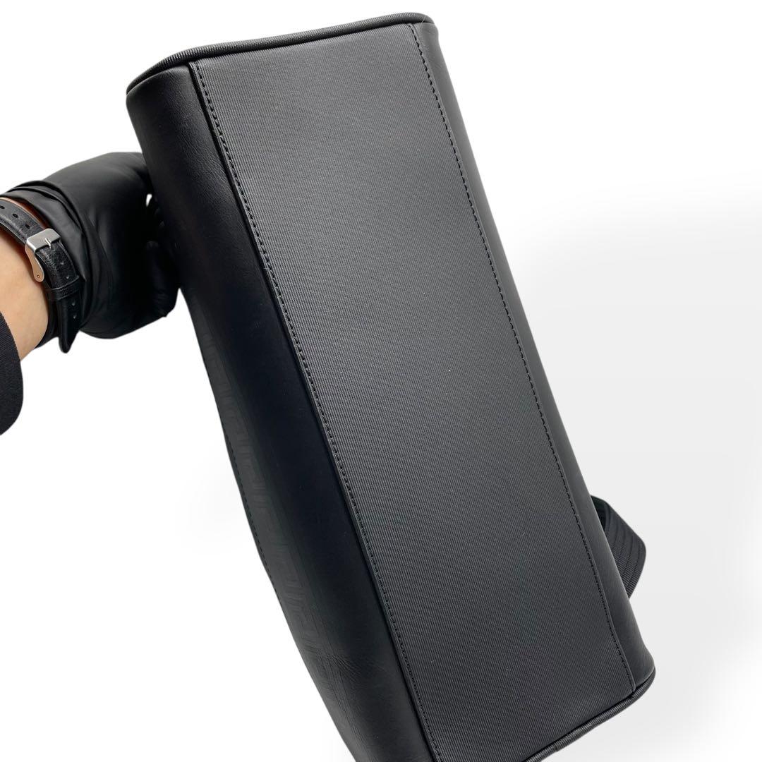 美品　希少　GIANNNI VERSACE 2way ショルダーバッグ　ブラック