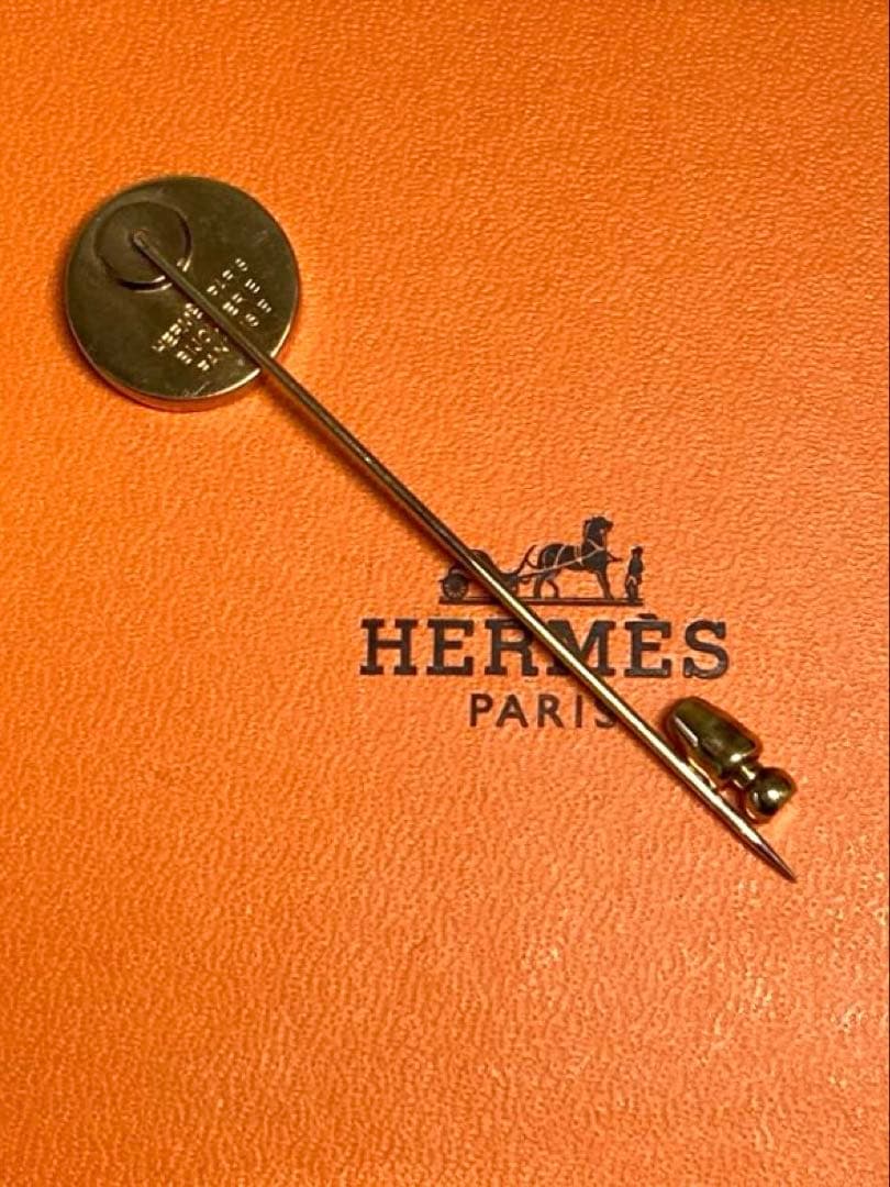 良品　HERMES エルメス　コロゾ　ピンブローチ　ピンバッチ　ゴールド　箱付き