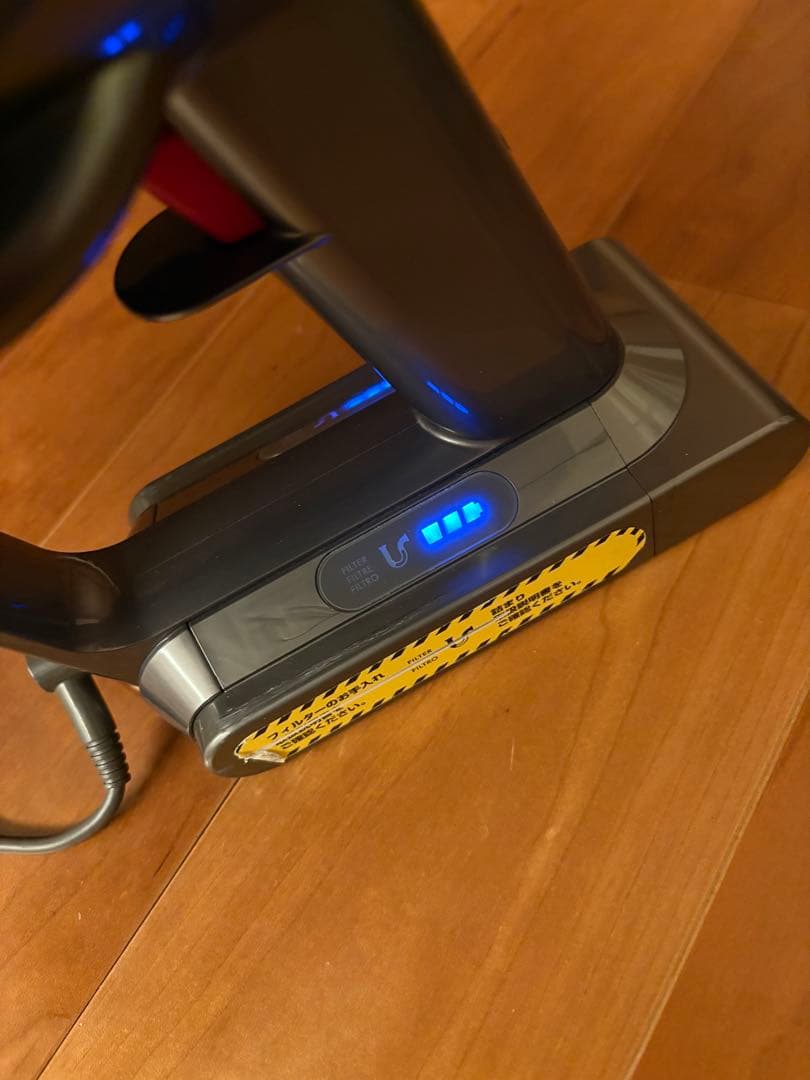 Dyson Cyclone V10 Fluffy 本体と未使用付属品