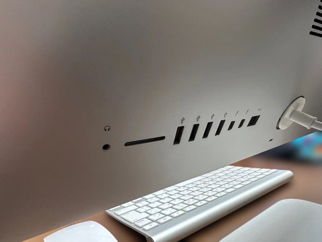 動作順調★iMac21.5型Retina 4KディスプレイFusionDrive