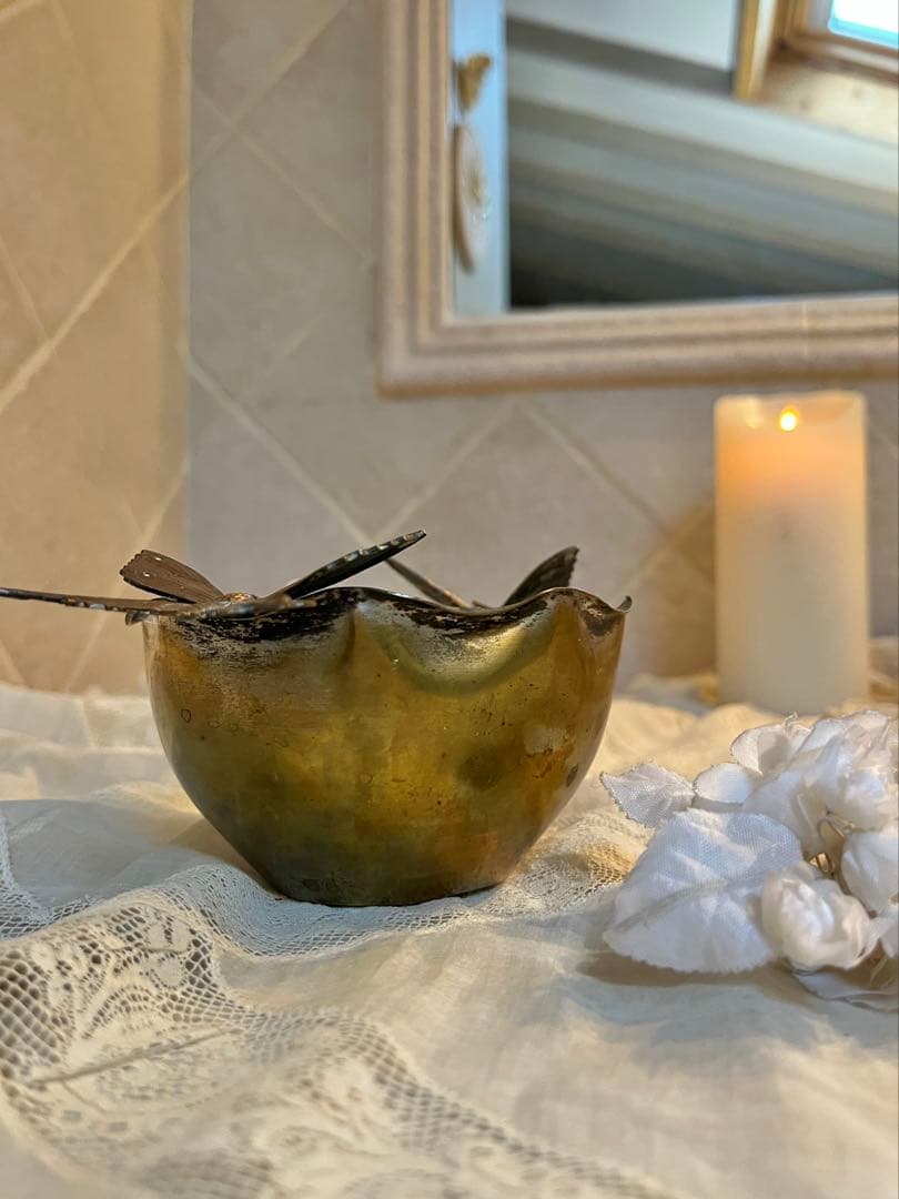 ◆フランスアンティーク｜希少な蝶の小物入れブロンズ深めボウル型彫刻シルバートレイ