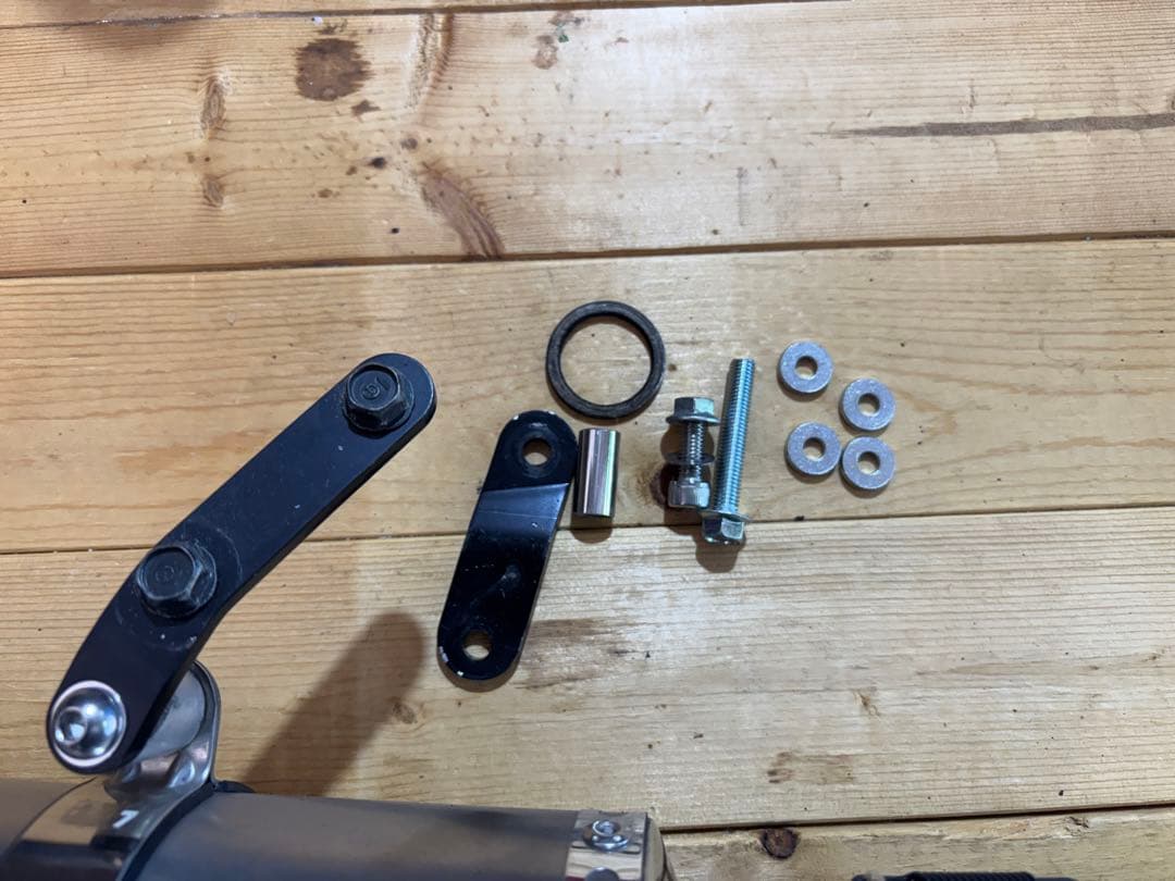 送料込！エイプ100 ヨシムラ サイクロンマフラー