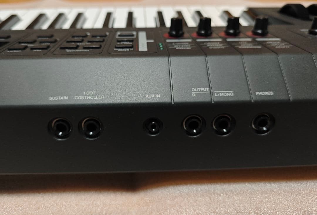 【輝幸 藤岡様】 MX61 シンセサイザー 61鍵 汎用ケース フットスイッチ