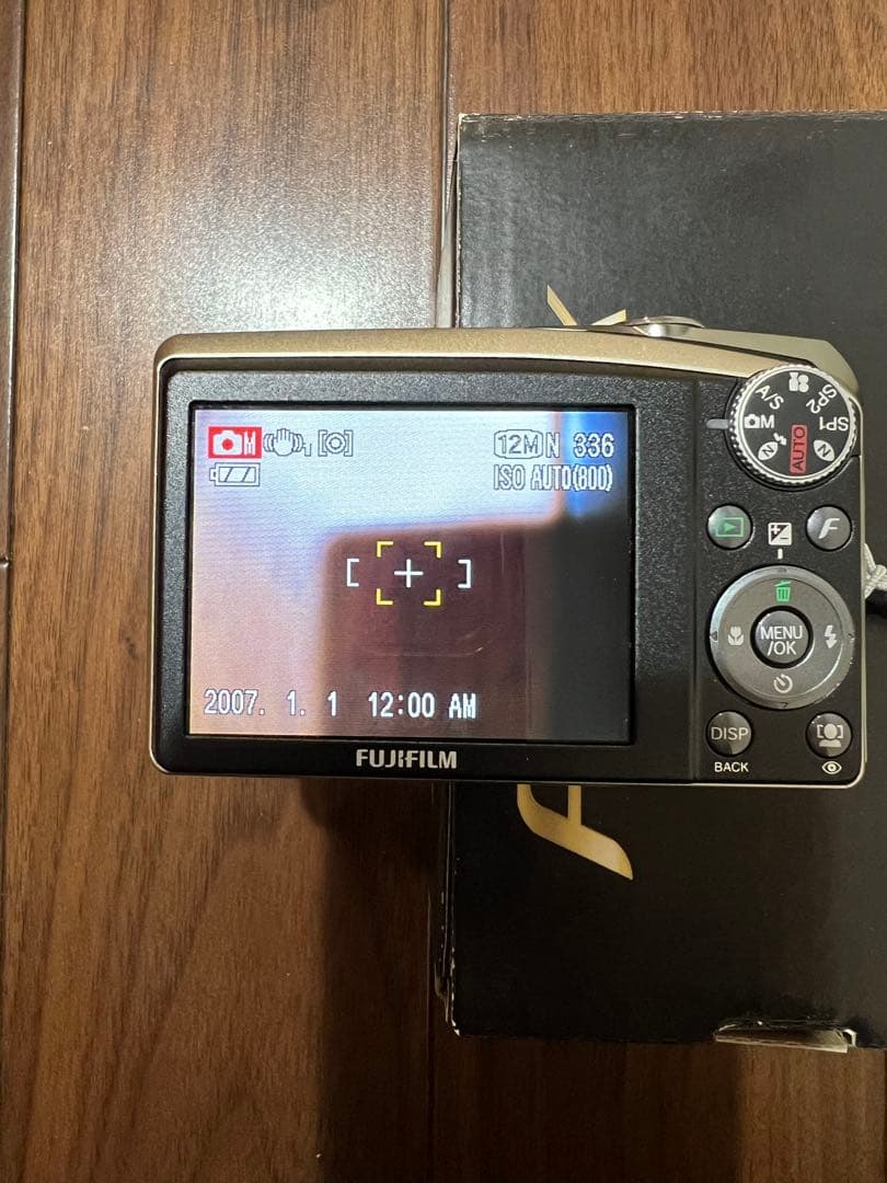 FUJIFILM FinePix F50fd コンパクトデジタルカメラ