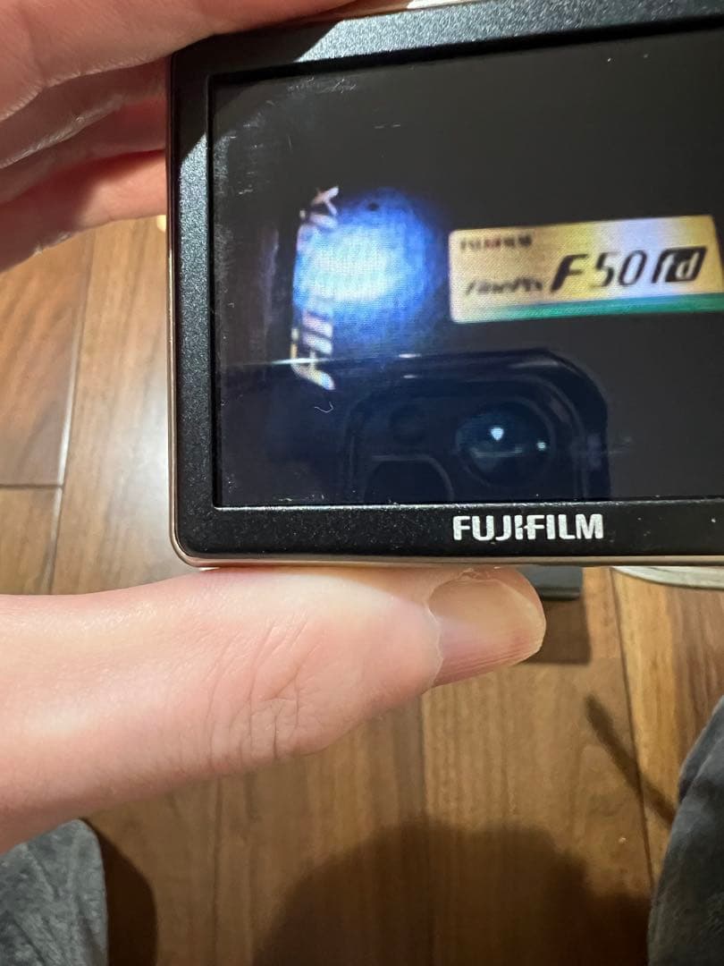 FUJIFILM FinePix F50fd コンパクトデジタルカメラ