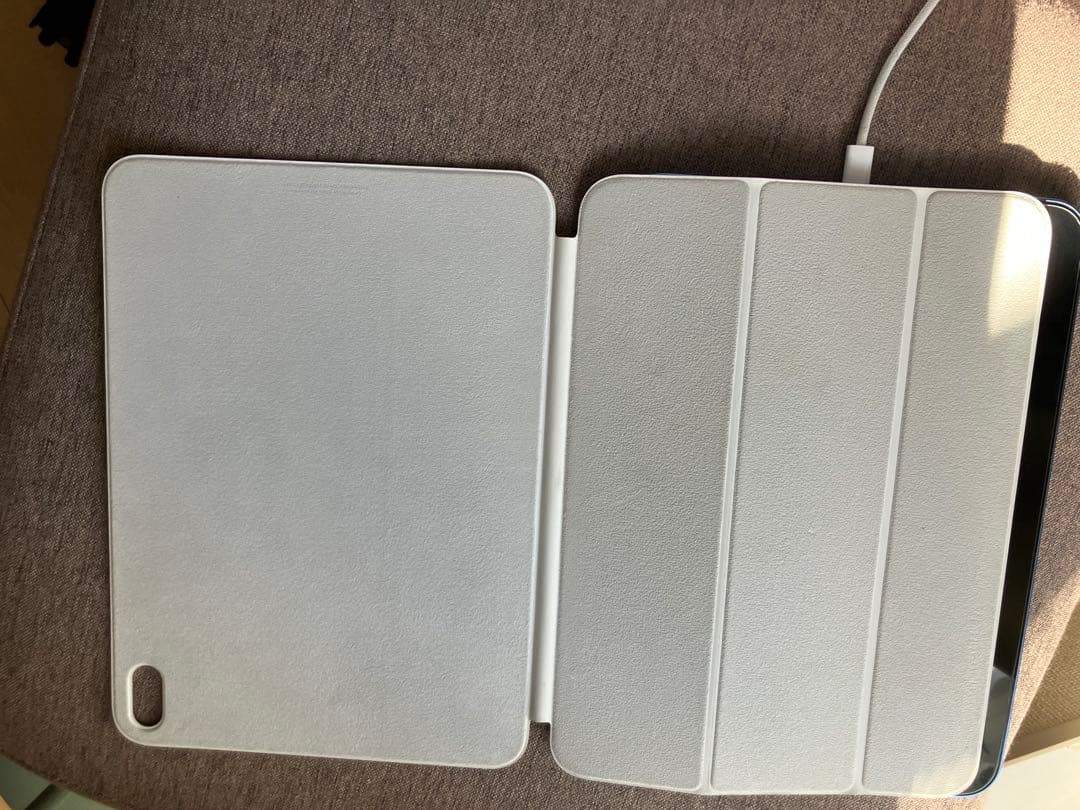 Apple iPad (第10世代) 256GB ブルー 本体 純正ケース付