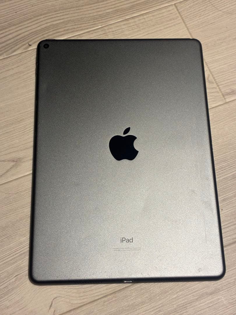 な*様 Apple iPad air 第3世代　WiFiモデル