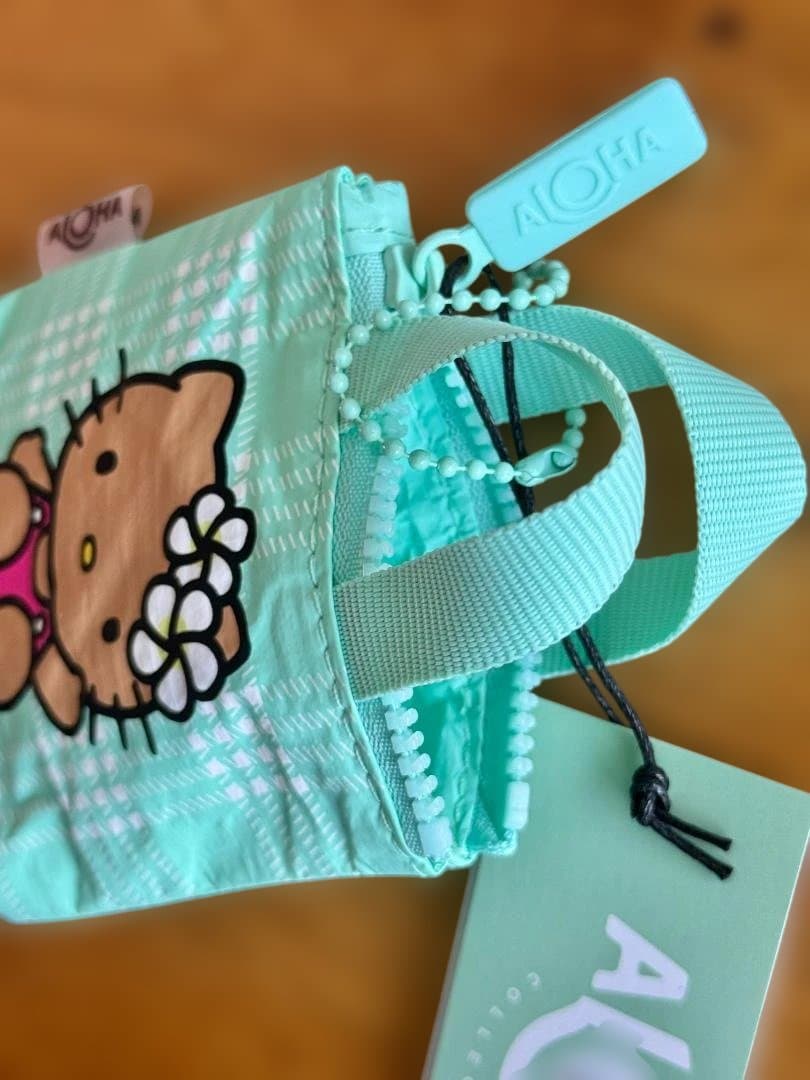 【ハワイ限定・日焼けキティ】アロハコレクション× ハローキティ （パラカミニ）