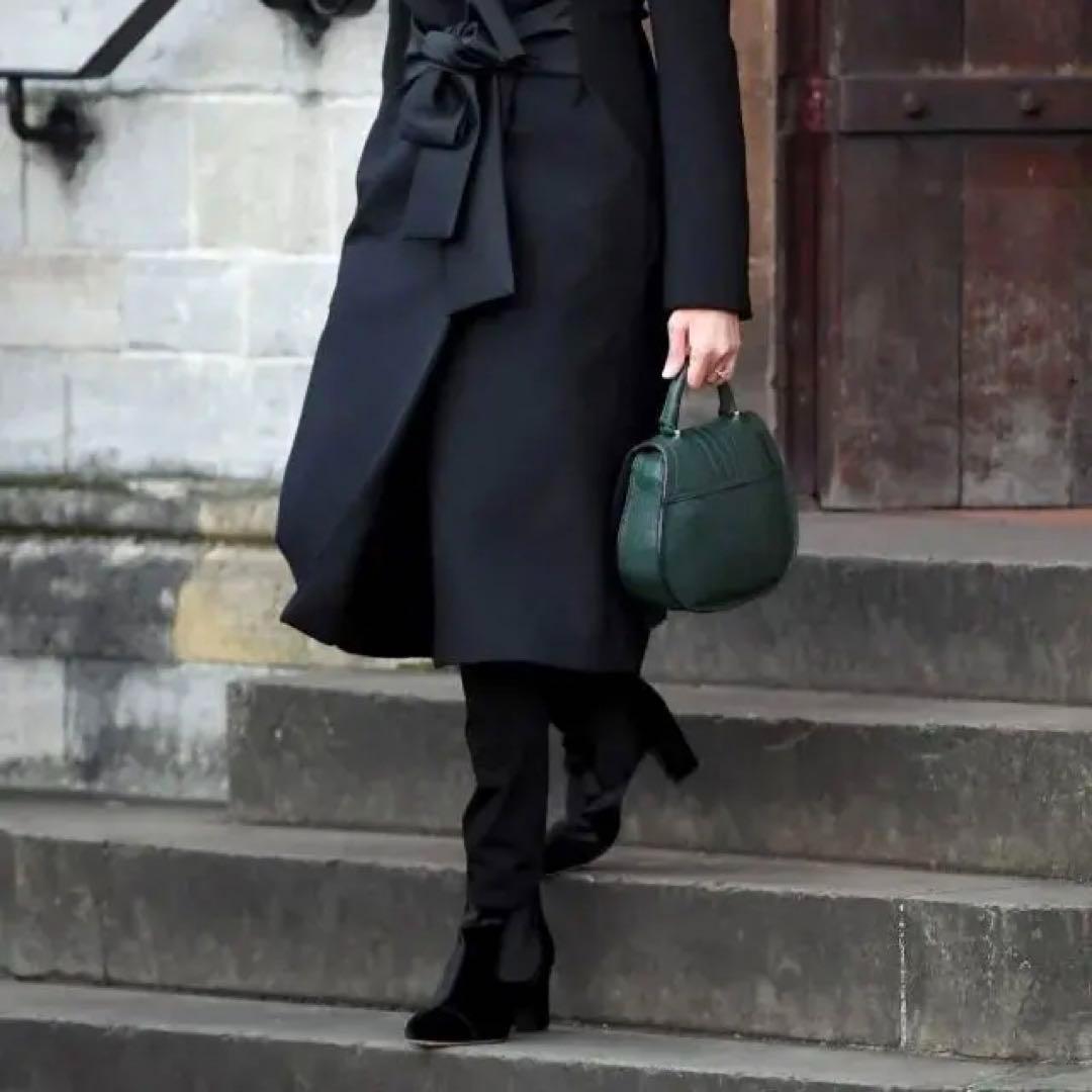 C*C様 美品✨保存袋付き✨DEMELLIER ミニヴェニス　ショルダーバッグ