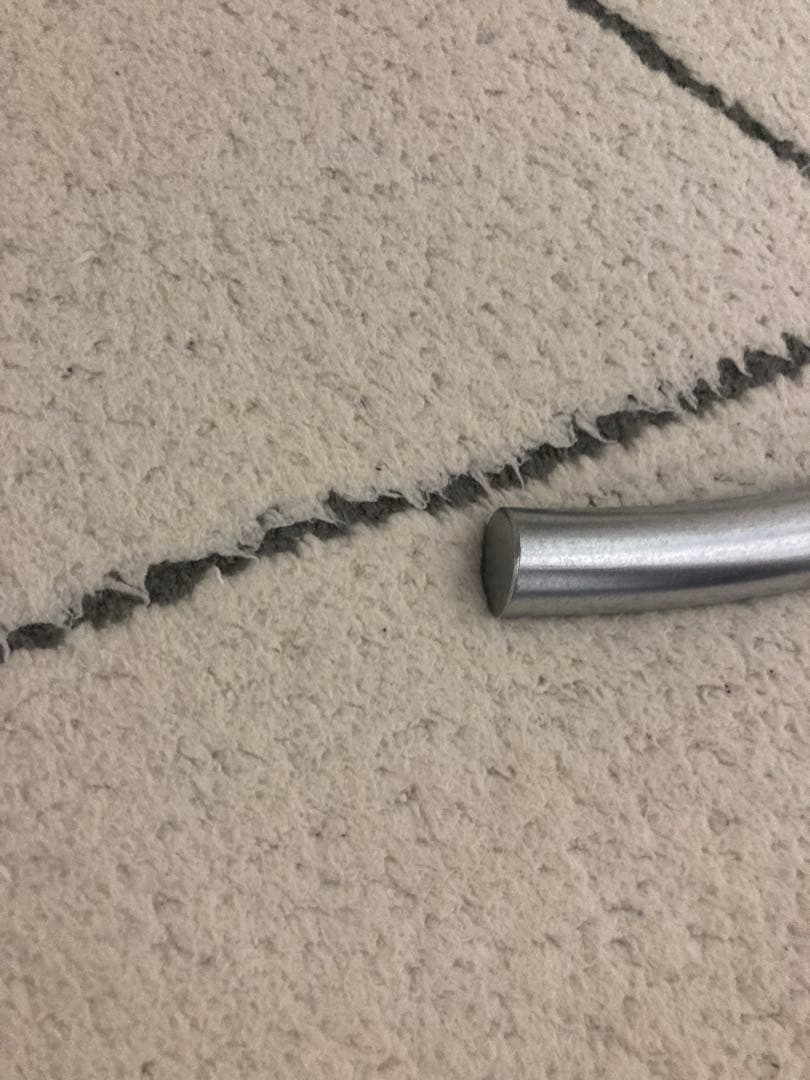 ガラスリビングテーブル