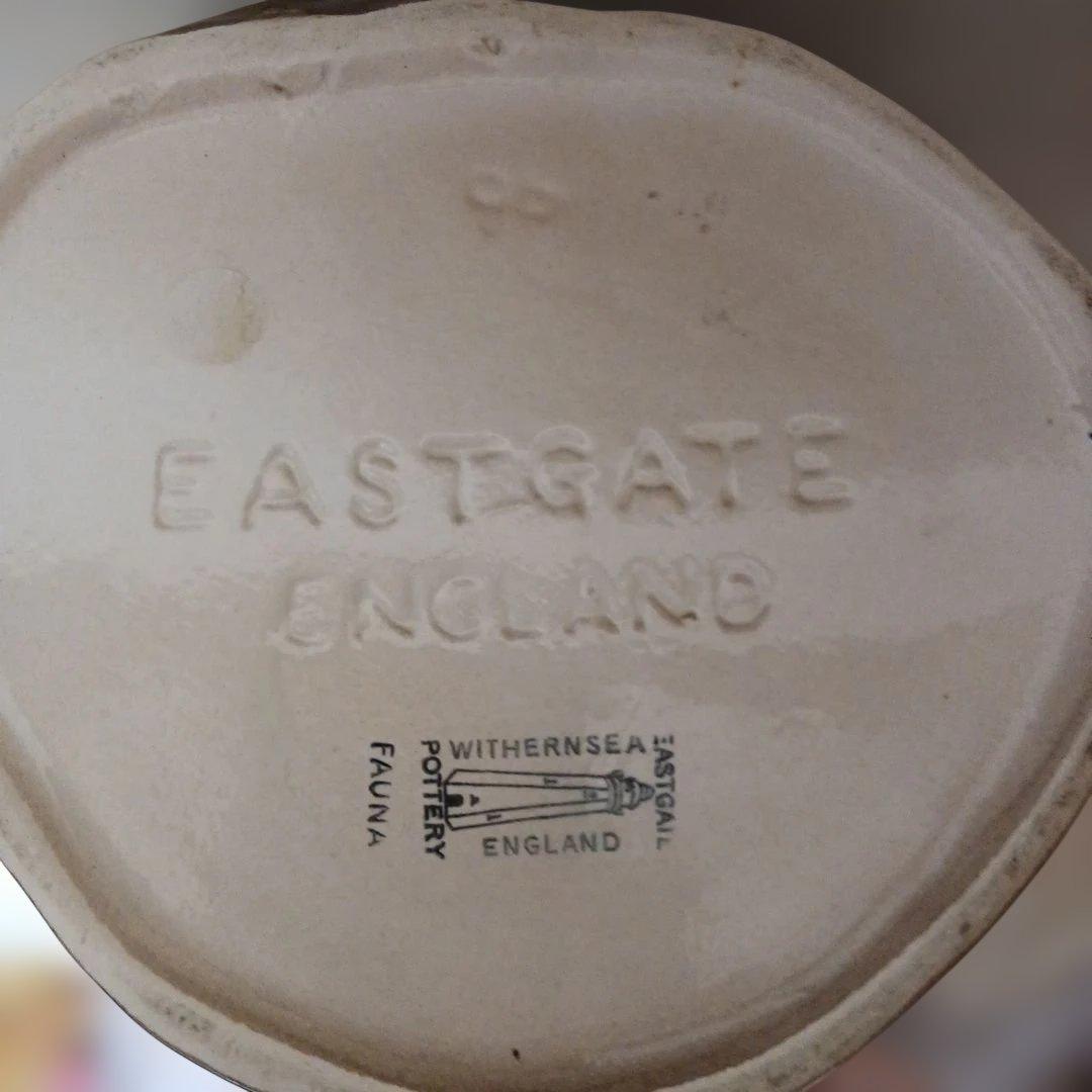 イギリス　ヴィンテージ　HORNSEA FAUNA　花器　バンビ　リス