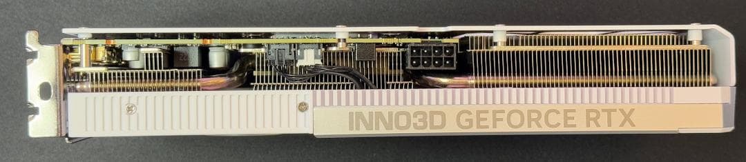 GeForce RTX 4060 Ti 16GB ホワイト 白