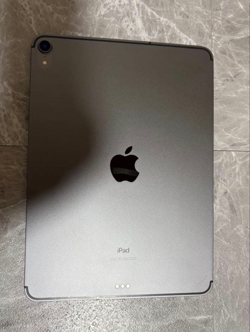 iPad Pro11インチ第1世代 Wi-Fi+Cellular 容量88%