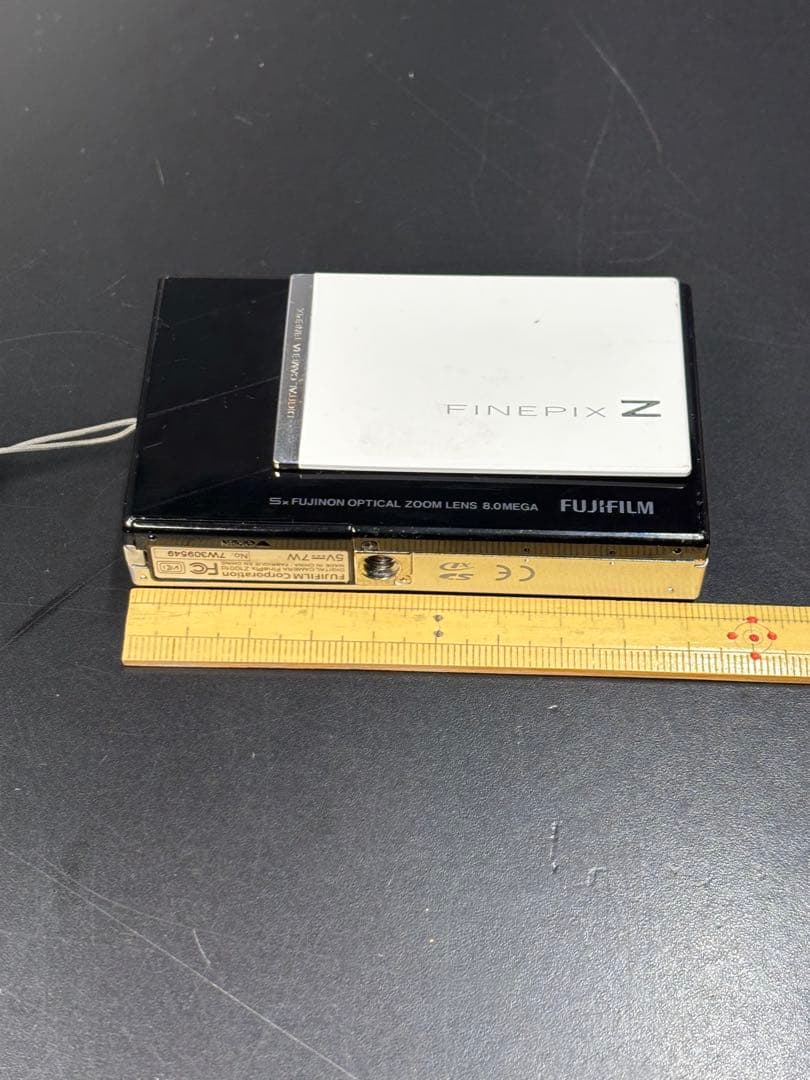 Fujifilm FinePix Z100fd 充電器付 富士フィルム デジカメ