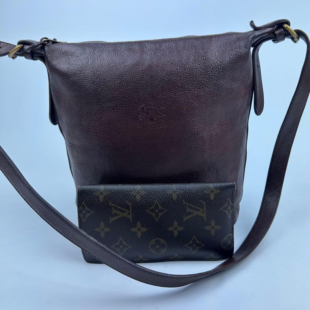 【美品】イルビゾンテ　ショルダーバッグ レザー　斜め掛け　ロゴ型押し　バケツ