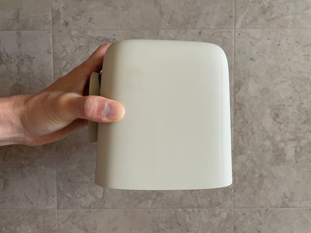 BENQ GS2 プロジェクター 本体 ( +キャリーケース付き！)