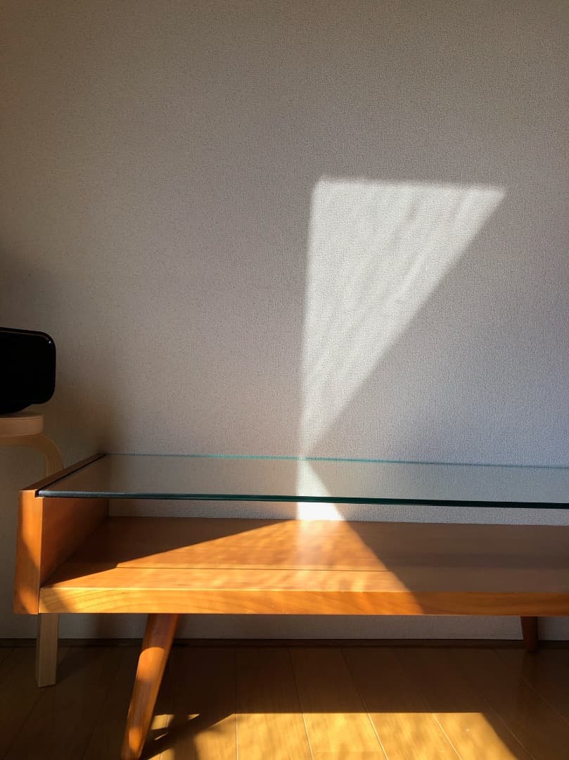 unico ECCO ガラス天板 ローテーブル