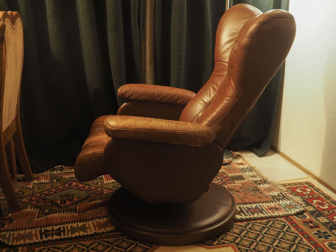 【値引中】\"France Bed\"レザーリクライニングソファ＆オットマン