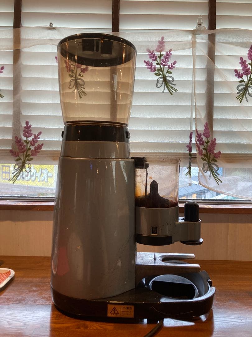 チンバリ　エスプレッソ用コーヒーミル　グラインダー　200V