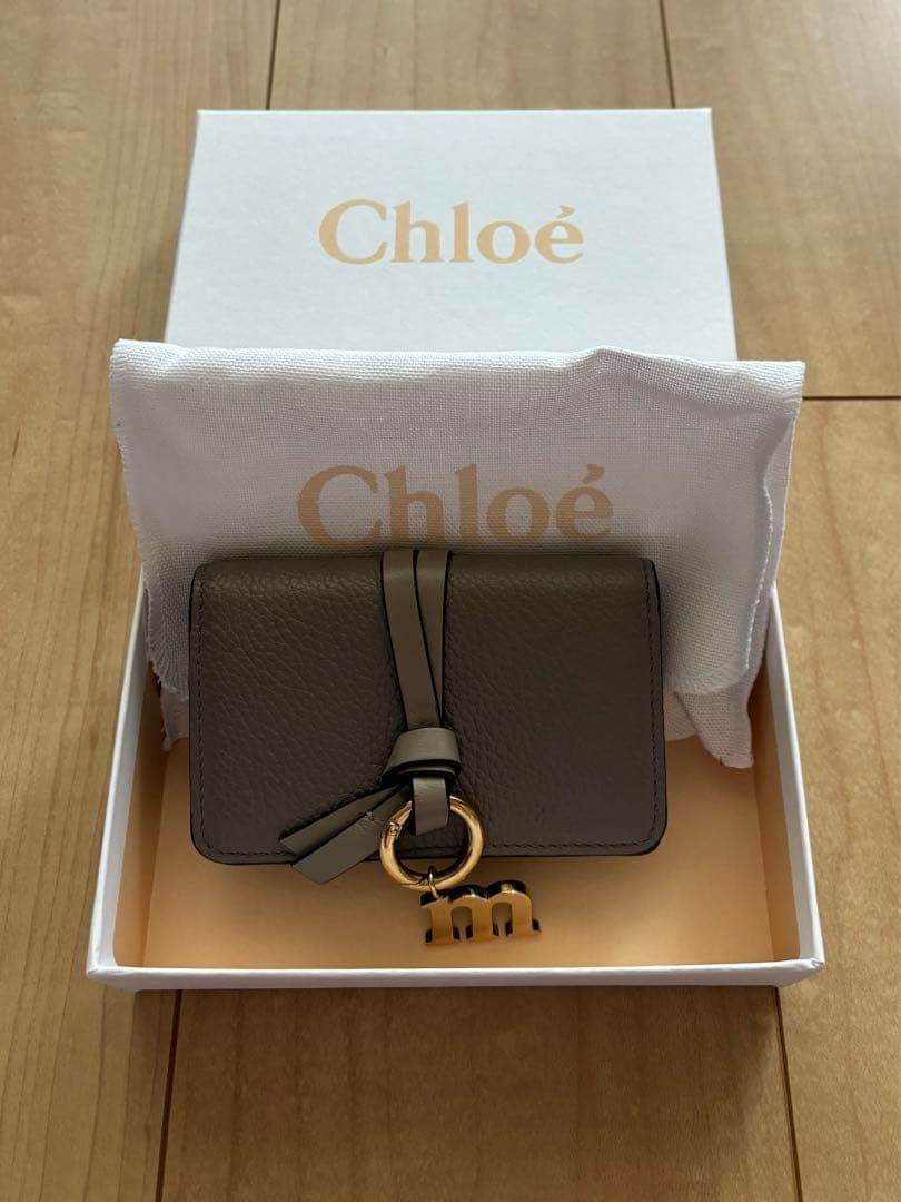 Chloe クロエ カードケース 名刺入れ 本革 レザー チャーム M