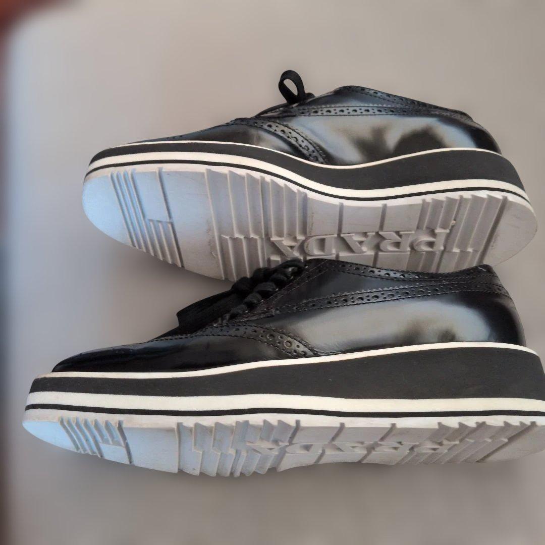 PRADA ブラック レースアップシューズ 厚底 レディース