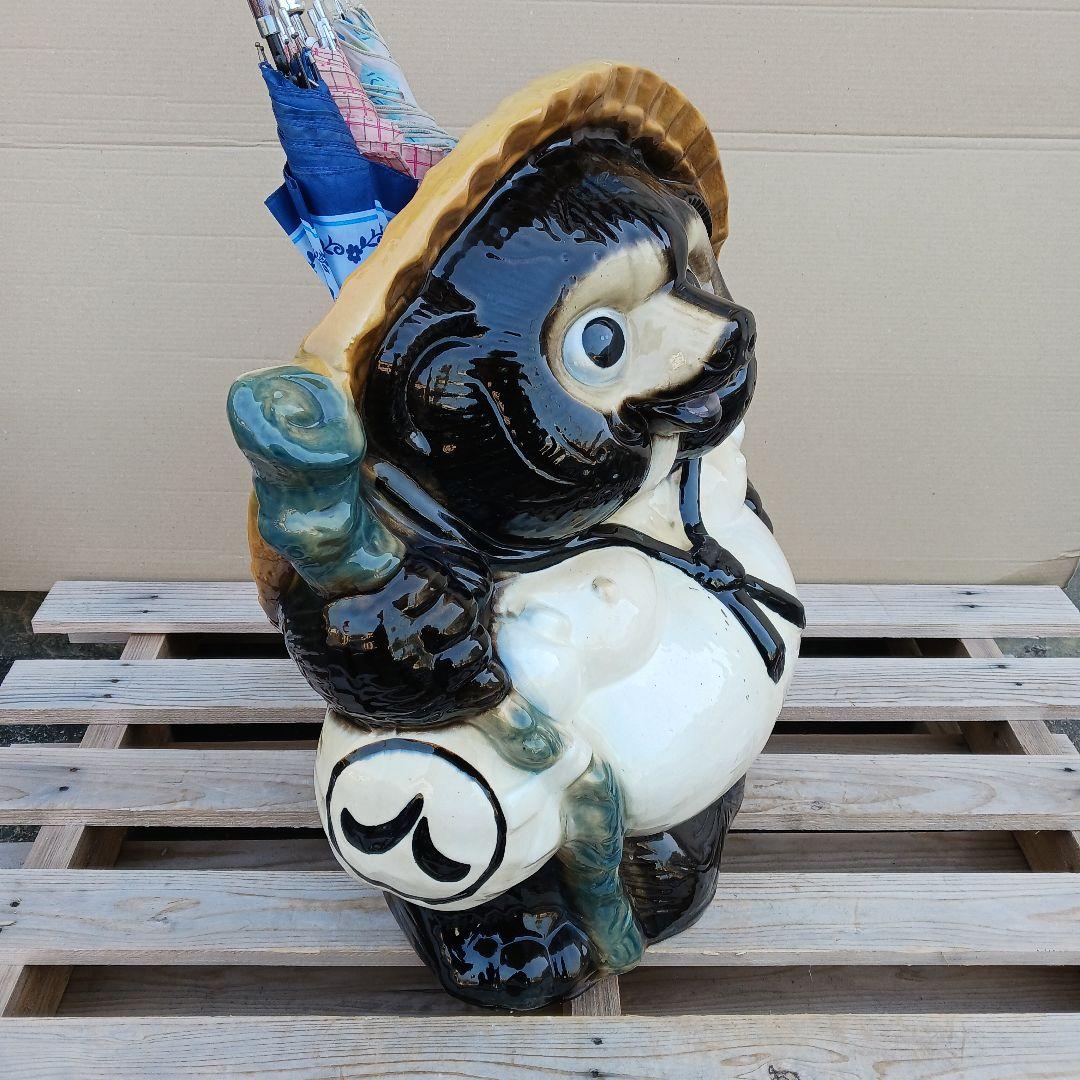 新品　陶器　傘立て　タヌキ　大型　難有　縁起物　オブジェ　置物　和風食堂　業務用