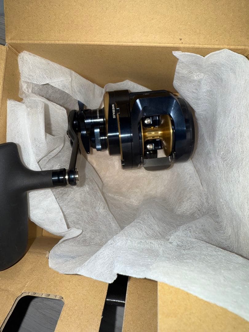 ダイワ　25ソルティガ　300H L (左ハンドル)