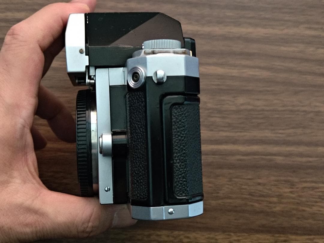 Nikon F 一眼レフカメラ 35mmフィルム