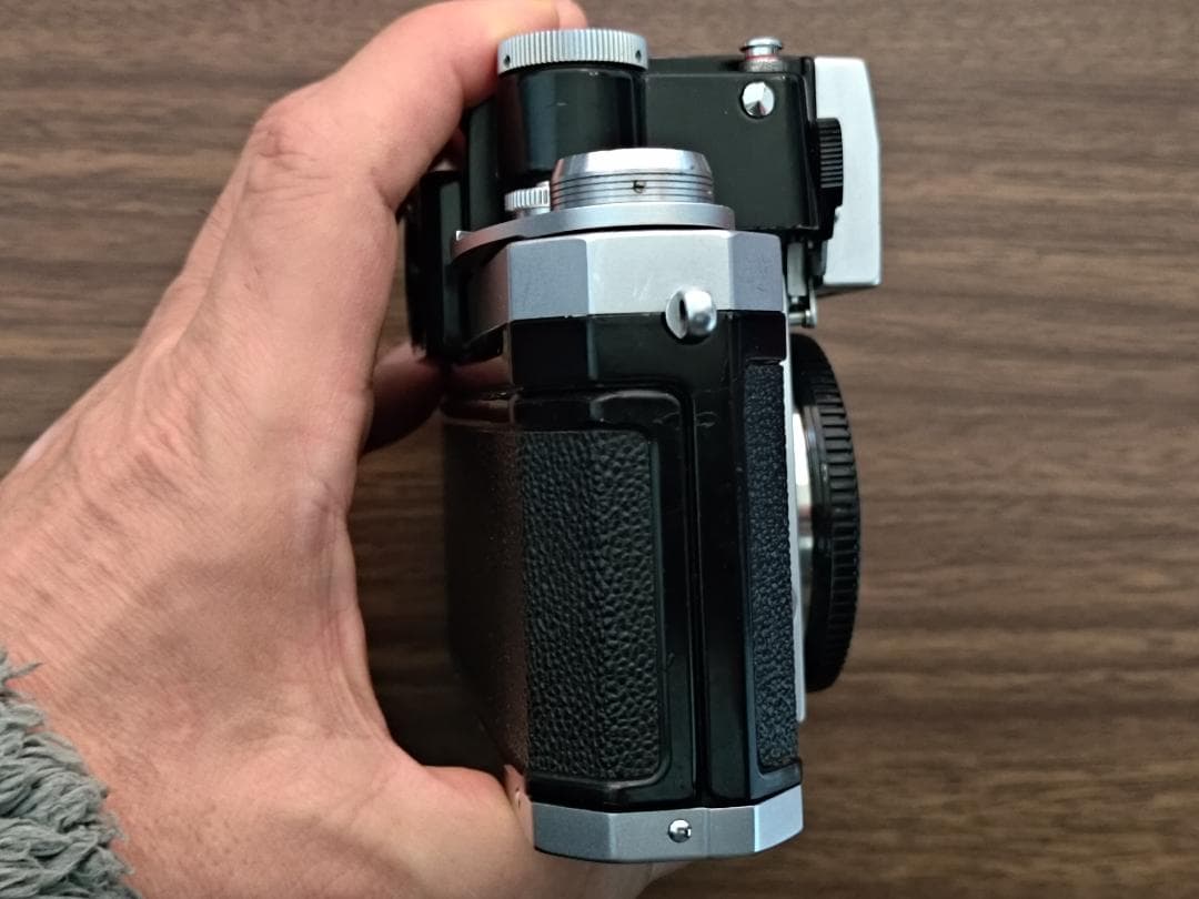 Nikon F 一眼レフカメラ 35mmフィルム