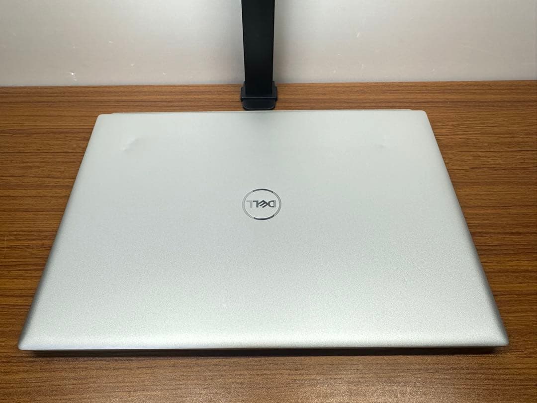 Windowsノート本体 Dell Inspiron 16 (5620) i5-1235 16/512