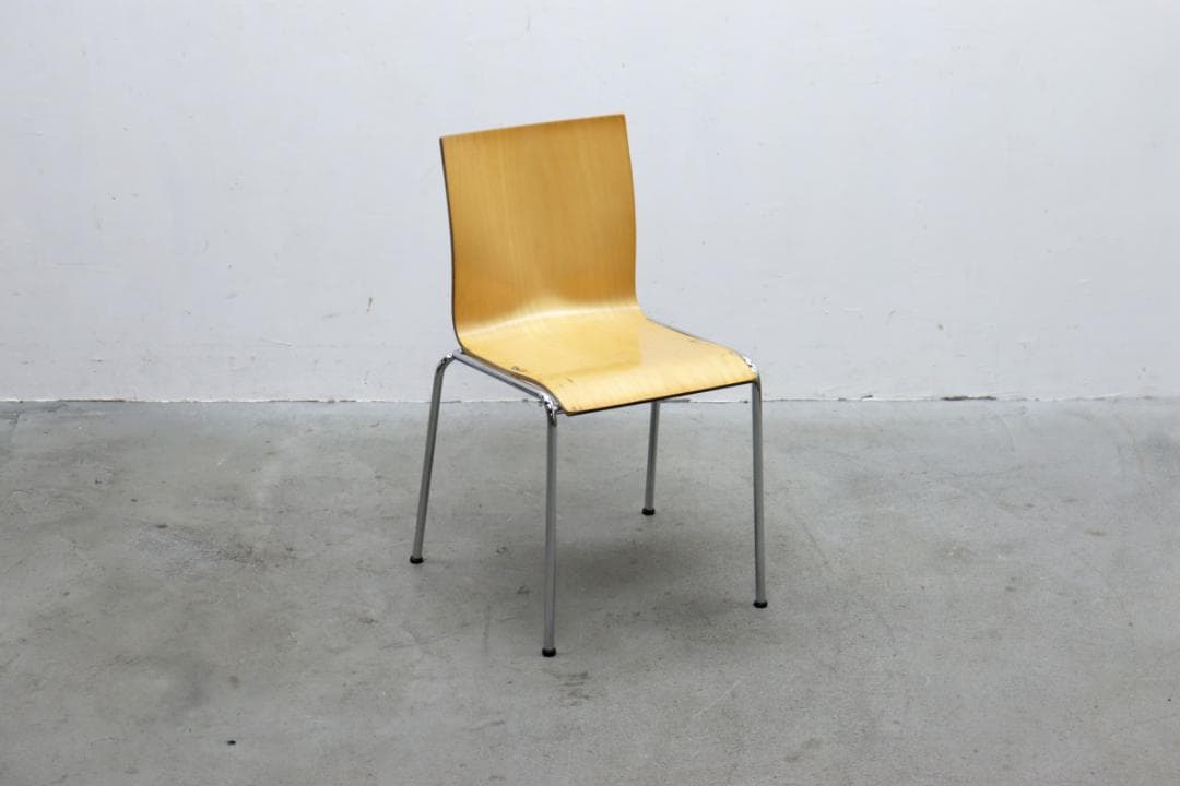 在庫3脚 北欧 デンマーク チャリックチェア スタッキング ダイニングチェア