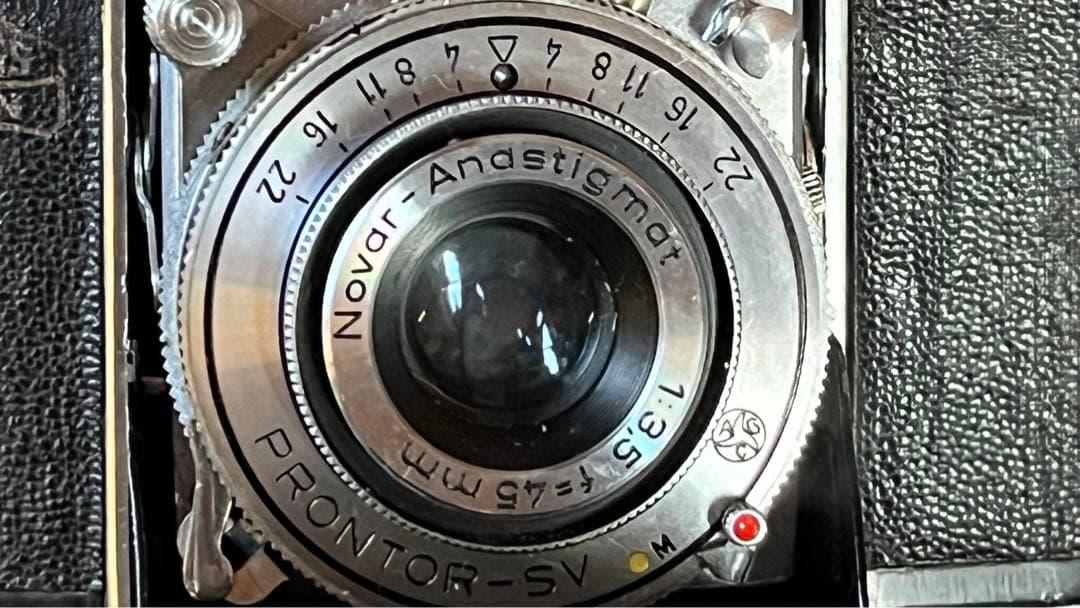 ❤️最終の値下げです‼️Zeiss Ikon(ツアイス イコン)