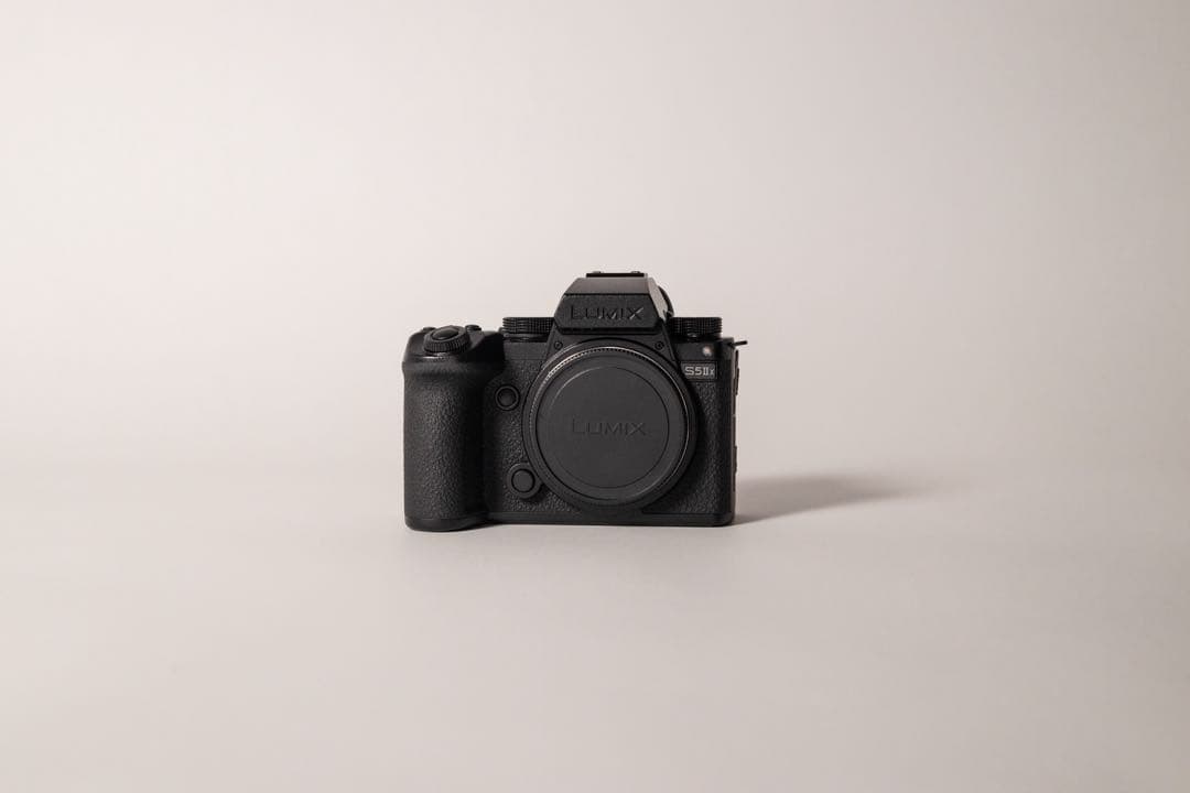 【美品】LUMIX S5IIX+純正バッテリー+バッテリーチャージャー