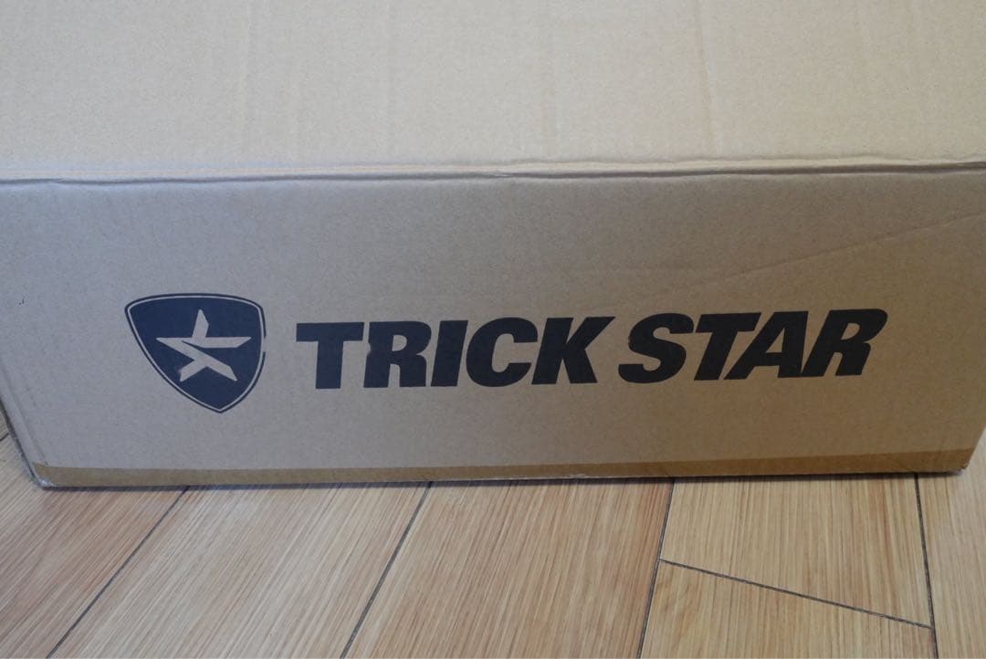 ほぼ未使用zx4rトリックスターマフラー　ブラックエディション　政府認証