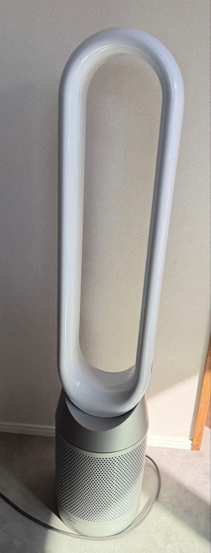 ダイソン Purifier Cool 空気清浄機能付タワーファン TP07-WS