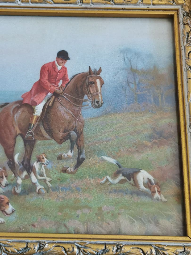 ベルギー アンティーク 狩猟シーンの印刷紙 馬と犬 額装 金彩彫ガラスフレーム