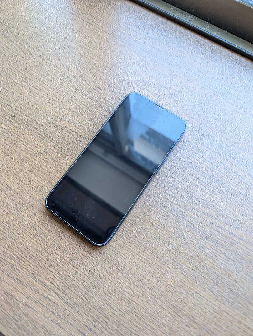 Apple iPhone 13 128gb SIMフリー バッテリー87%