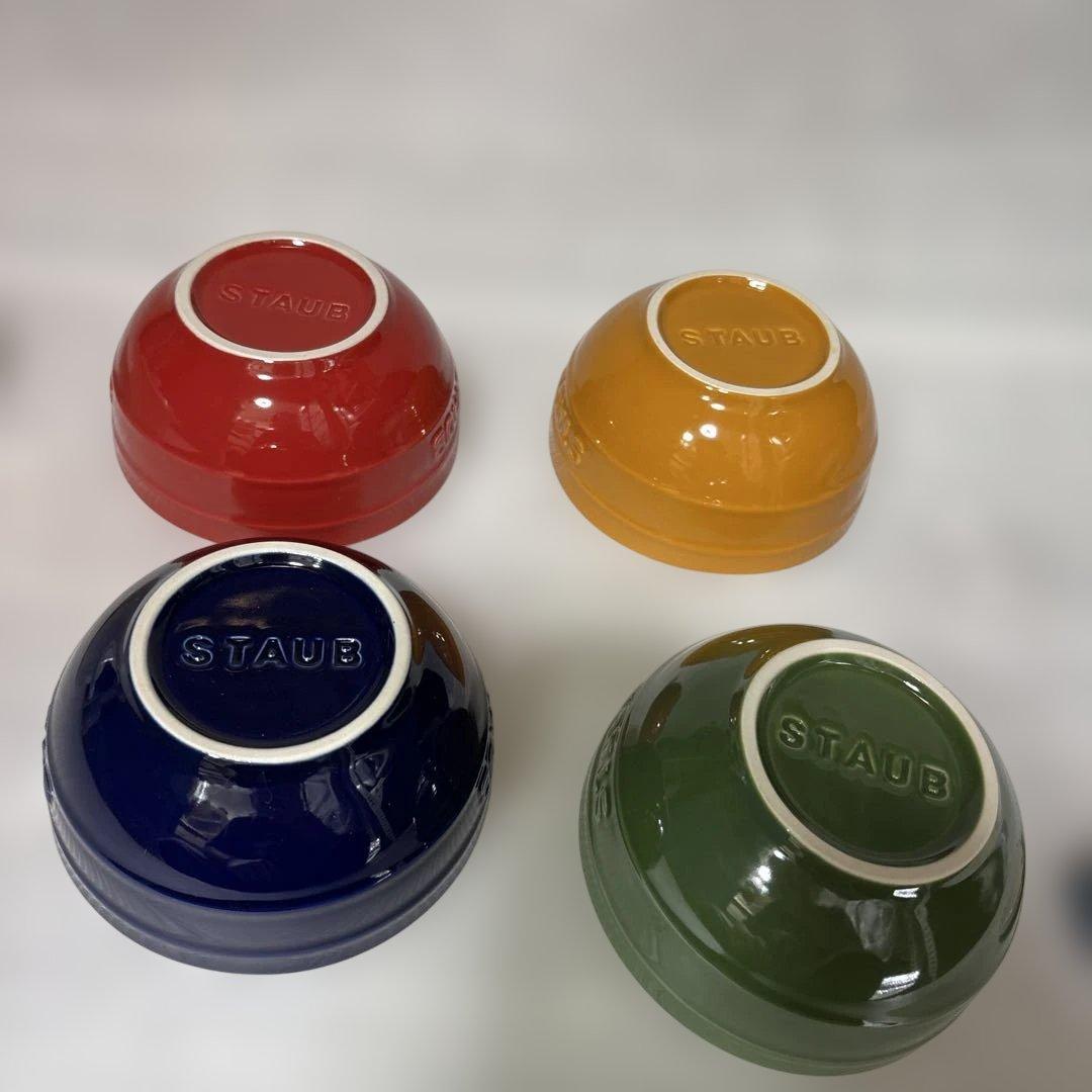 STAUB カラフルボウル 4個セット　　ミニオーバルココット1個