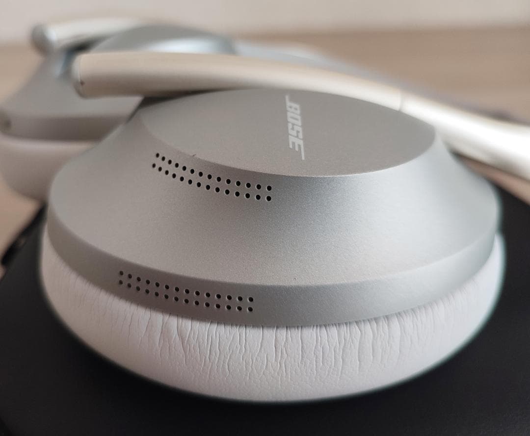 Bose NC700 ノイズキャンセリングワイヤレスヘッドホン