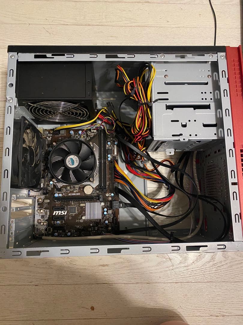 Iiyama LEVEL ∞ i7-7700 メモリ8g グラボ無し